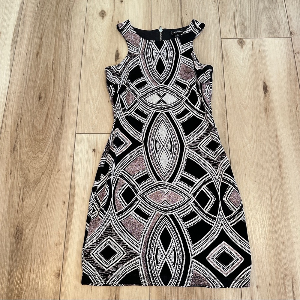Rose Metallic Sparkling with Black & White Design Geometric Stretch Dress